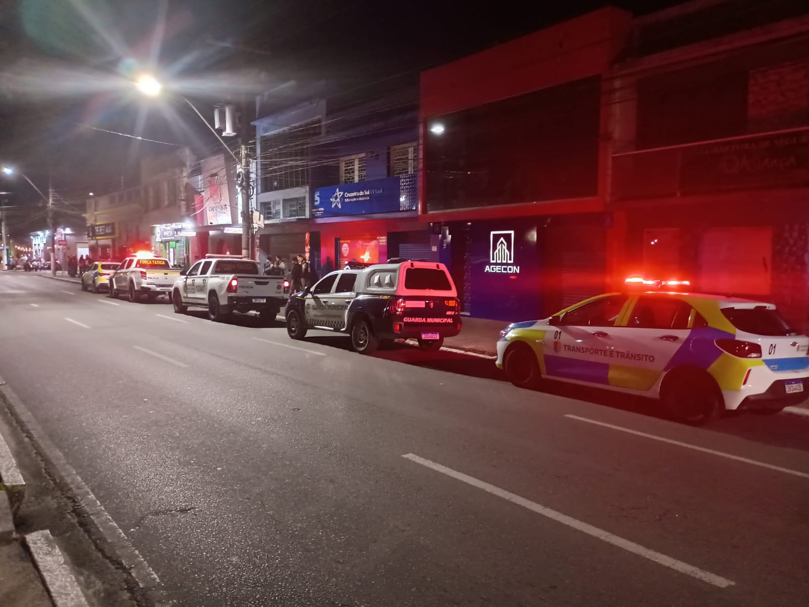 Forças de segurança abordaram 176 pessoas e 108 veículos entre sexta e domingo