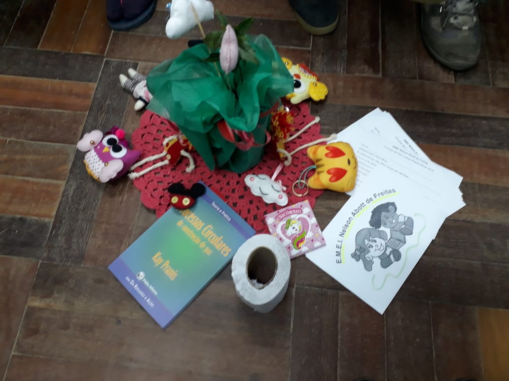 Círculos de Proteção e Cuidado estão sendo promovidos para familiares dos alunos e equipes escolares