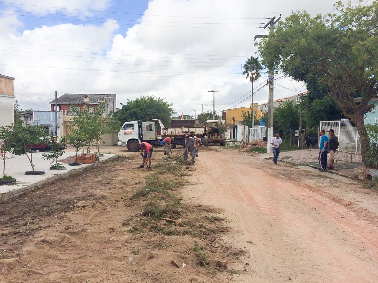 Prefeitura economiza e atribui qualidade ao utilizar o insumo na Doutor Francisco Simões e na João Py Crespo