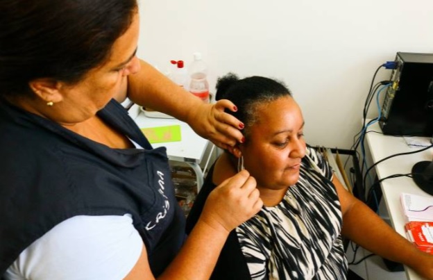 Profissionais de saúde da Atenção Básica são o público-alvo da qualificação, que será realizada em duas etapas: a distância e presencial