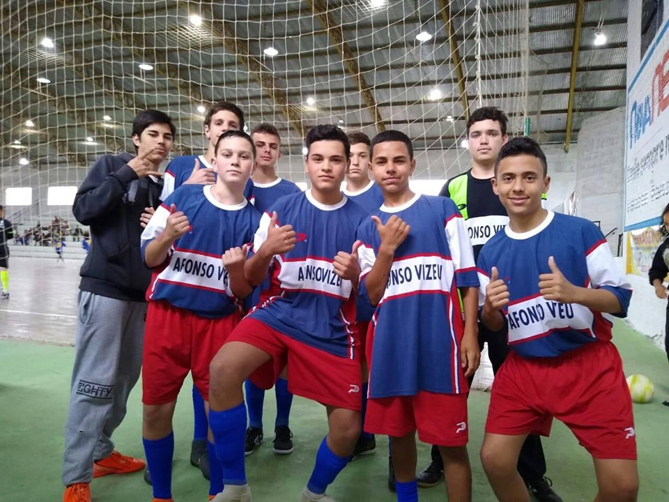 Nove alunos do educandário do Areal conquistaram a posição na final dos Jergs, em Carlos Barbosa, no final de semana