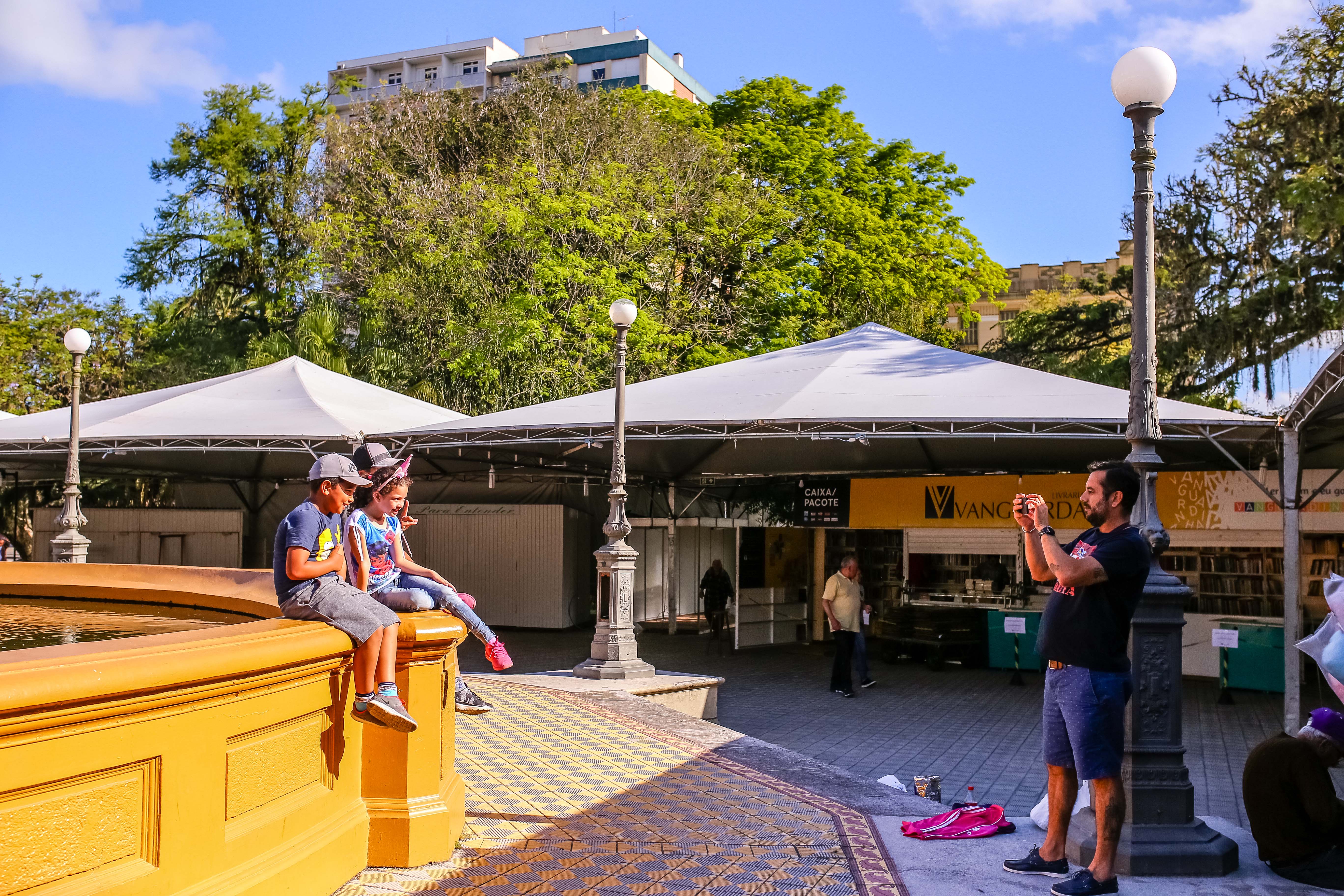 Estão previstas 195 atividades artísticas, na Praça e no entorno. Ao todo, 50 autores participarão da edição de 2019