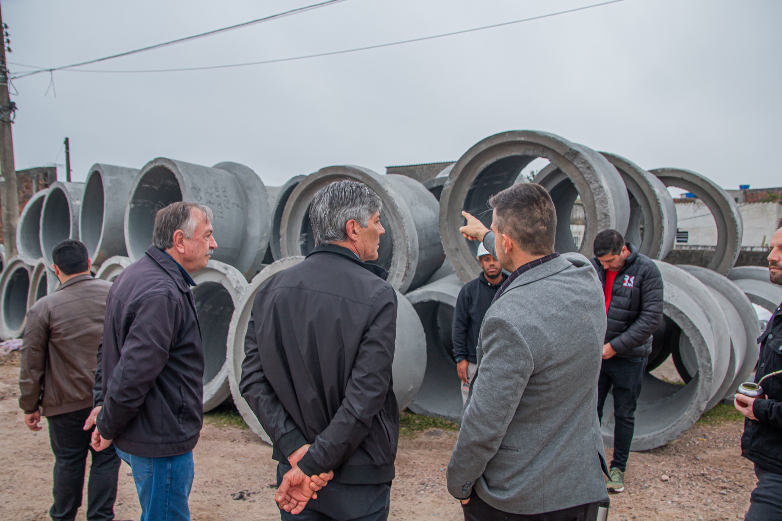 Obra de drenagem e condução de águas será executada pela iniciativa privada, com recursos de compensatórias. Projeto e fiscalização a cargo da Secretaria de Urbanismo (Seurb)