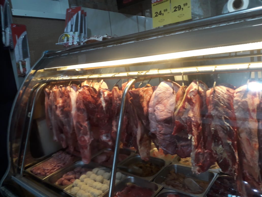 Operação resulta na apreensão e encaminhamento para inutilização de 79 quilos de carne bovina