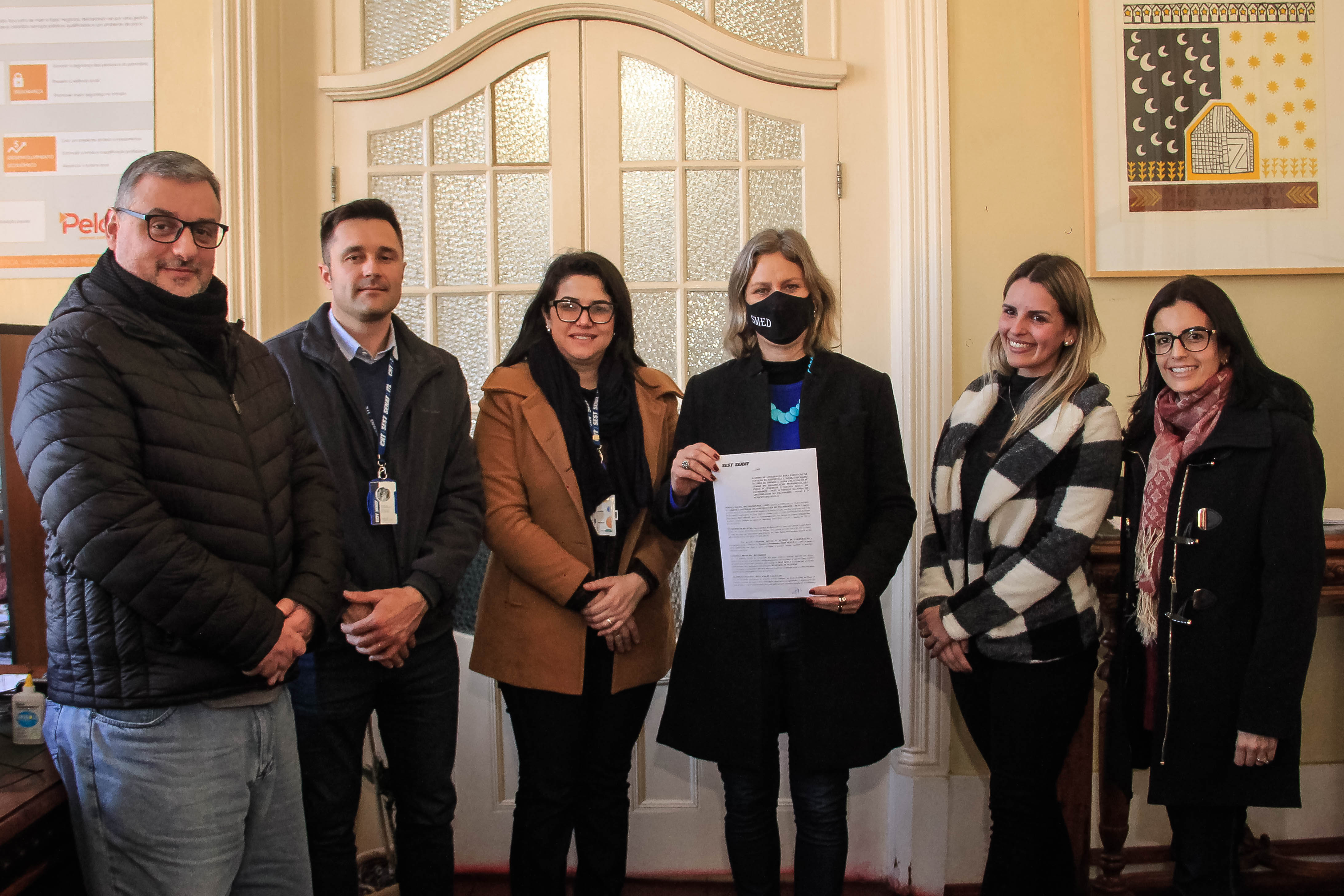 Iniciativa vai possibilitar aos servidores municipais a utilização de serviços e acesso à capacitação profissional, oferecidos pela entidade, com valores diferenciados