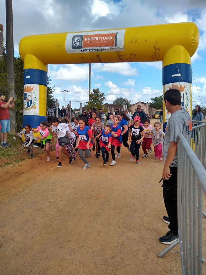 Evento foi promovido pela Prefeitura, valendo para os Jogos Escolares Pelotas (Jepel)