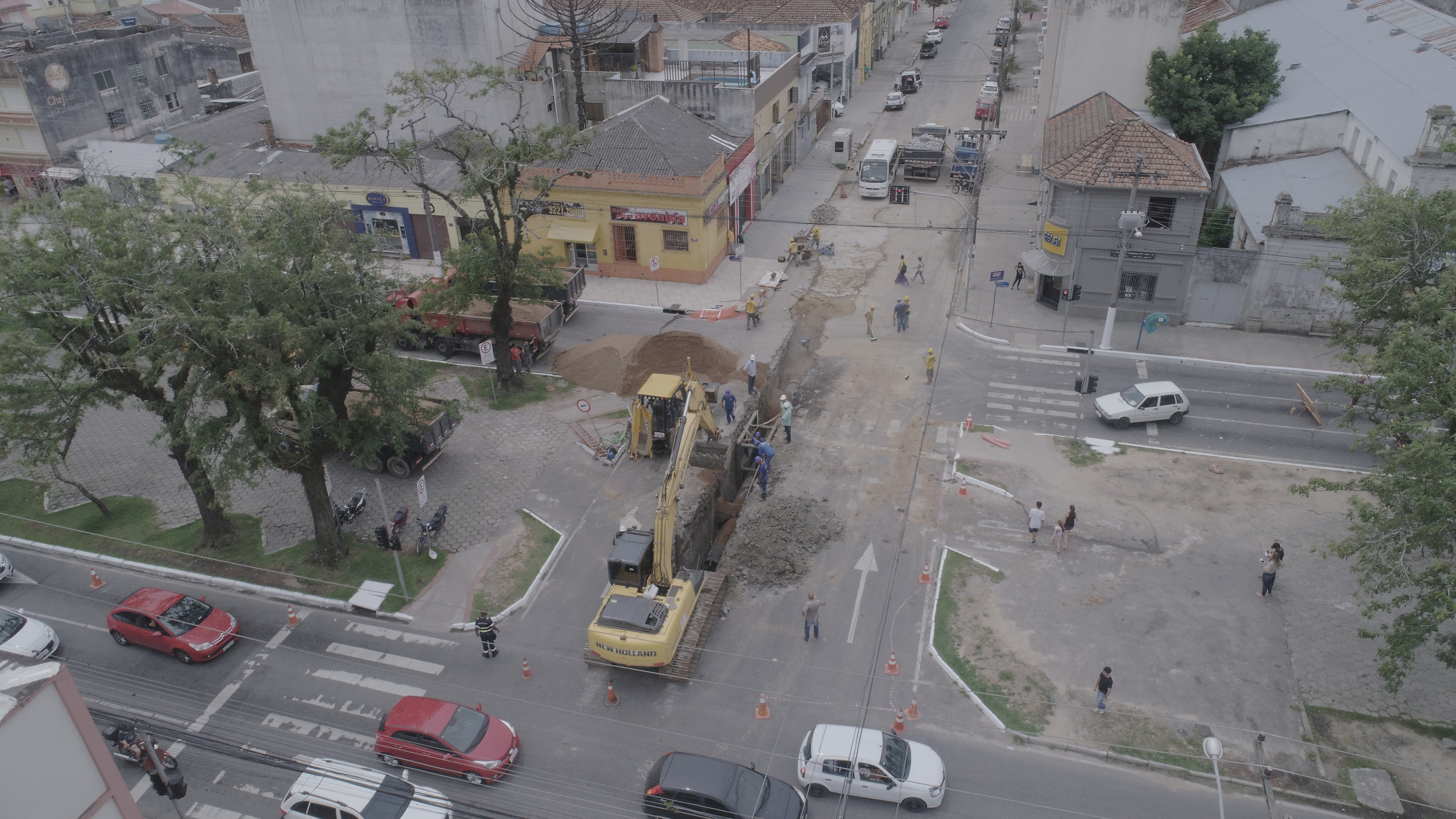 Santa Tecla, no encontro com Bento Gonçalves, apresenta bloqueios e ocasiona a alteração no sentido Centro-bairro