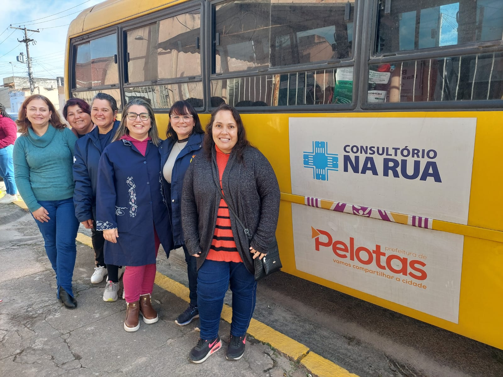 UBS na Rua no Navegantes atende afetados pelas enchentes