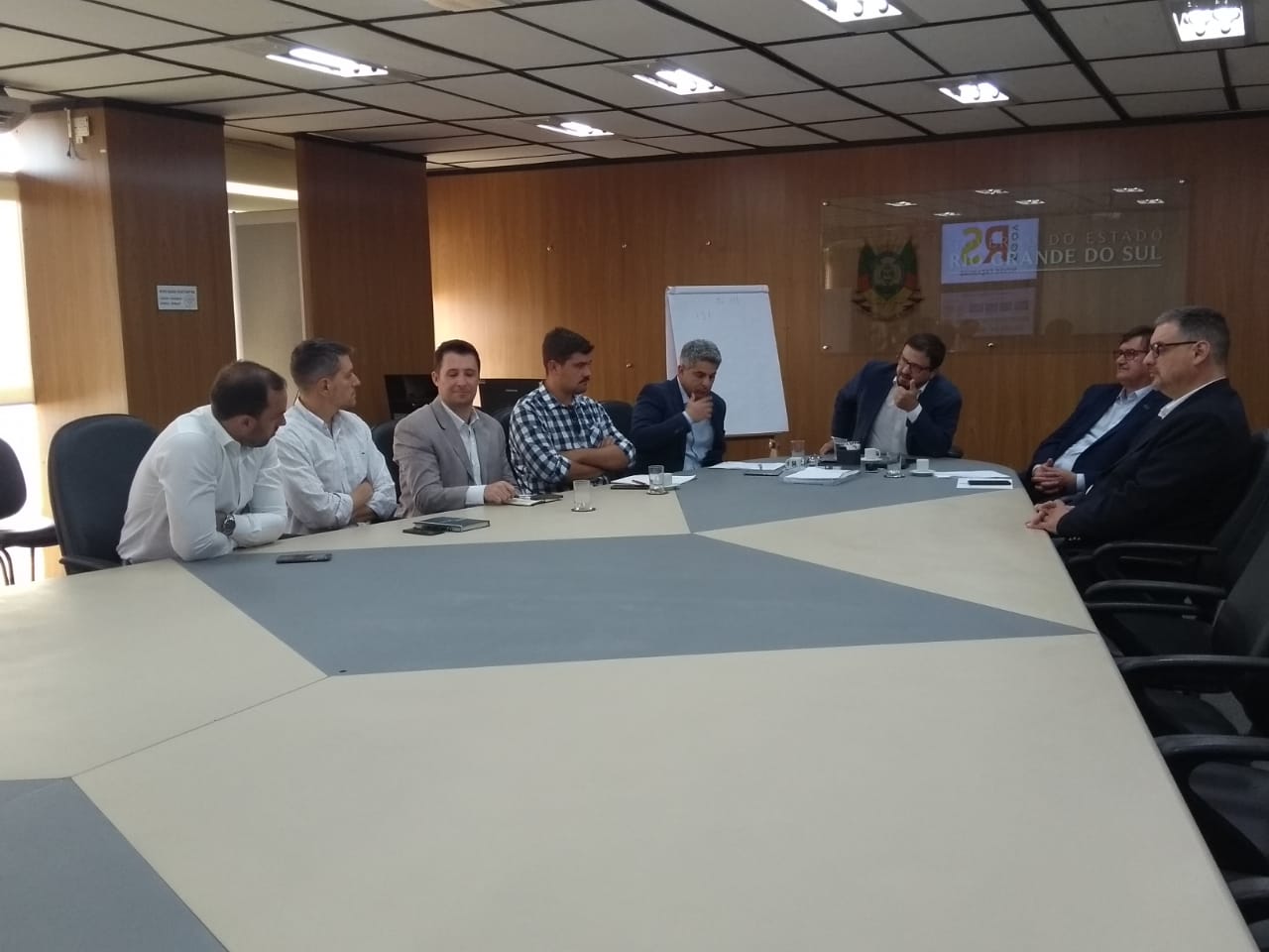 Secretário de Desenvolvimento, Turismo e Inovação esteve na capital com o objetivo de aproximar o Executivo Municipal dos projetos do Estado e promover um alinhamento de ideias