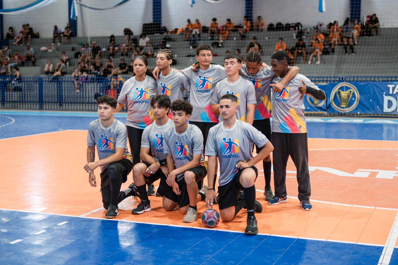 Dois dos jogadores da equipe foram considerados os melhores da partida
