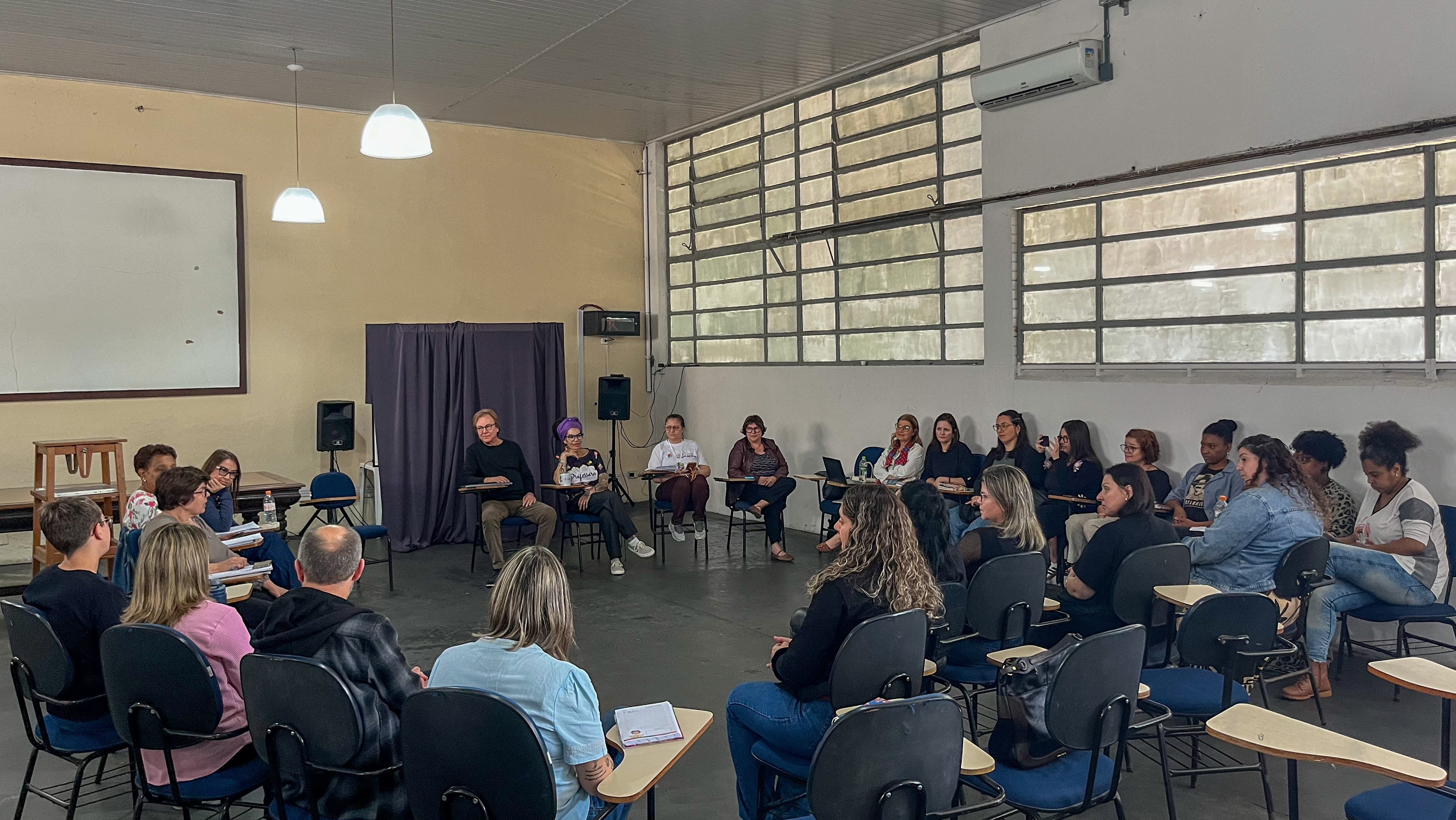 Idealizado pela professora Tânia Araújo do INCT GESTRADO e da UEFS, modelo-piloto busca avaliar a saúde mental dos professores na Rede Municipal de Ensino