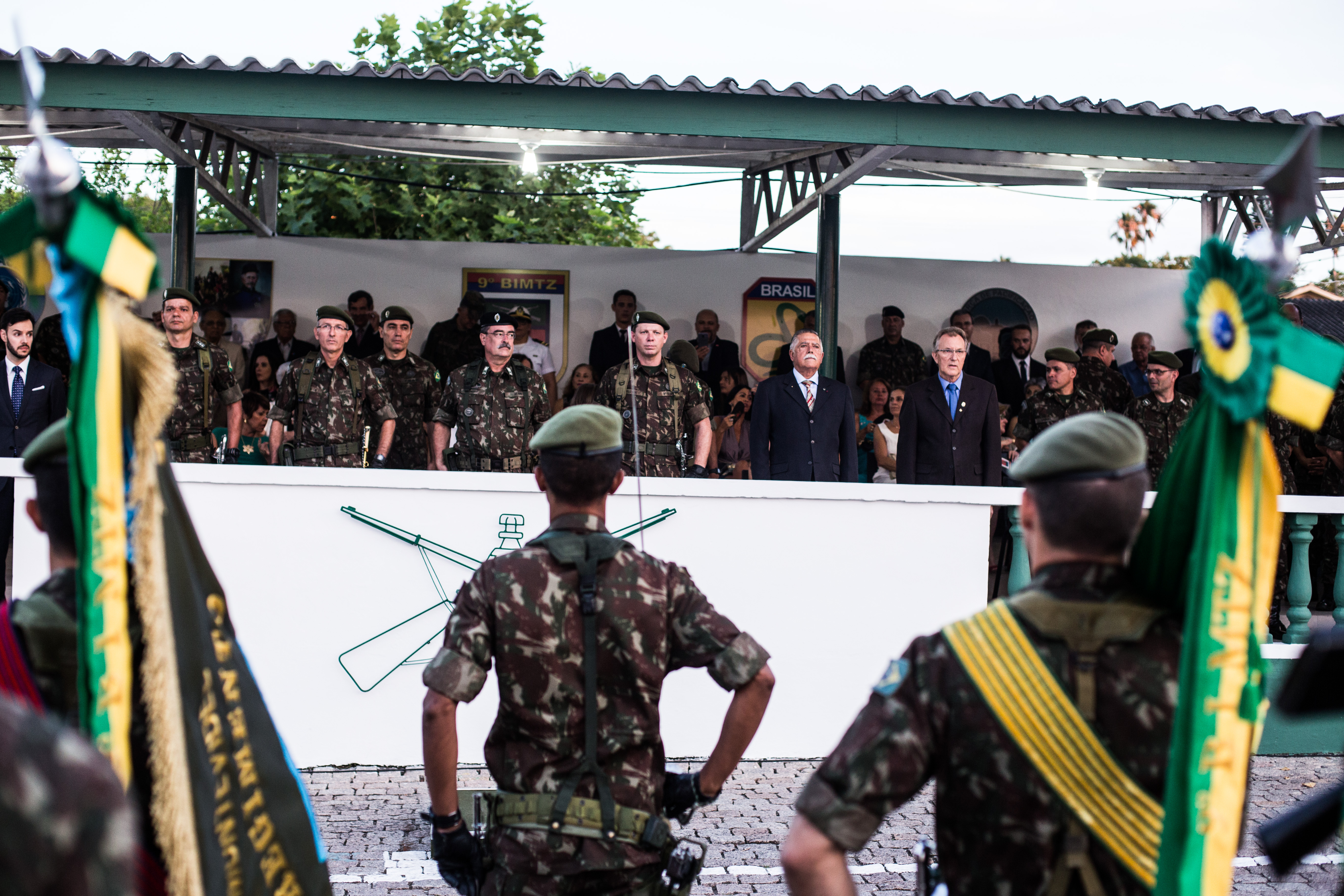 Regimento Tuiuti está sob responsabilidade do tenente-coronel Júlio Cezar Brito de Sousa, enquanto o coronel Eduardo Holcsik parte para mestrado no Uruguai