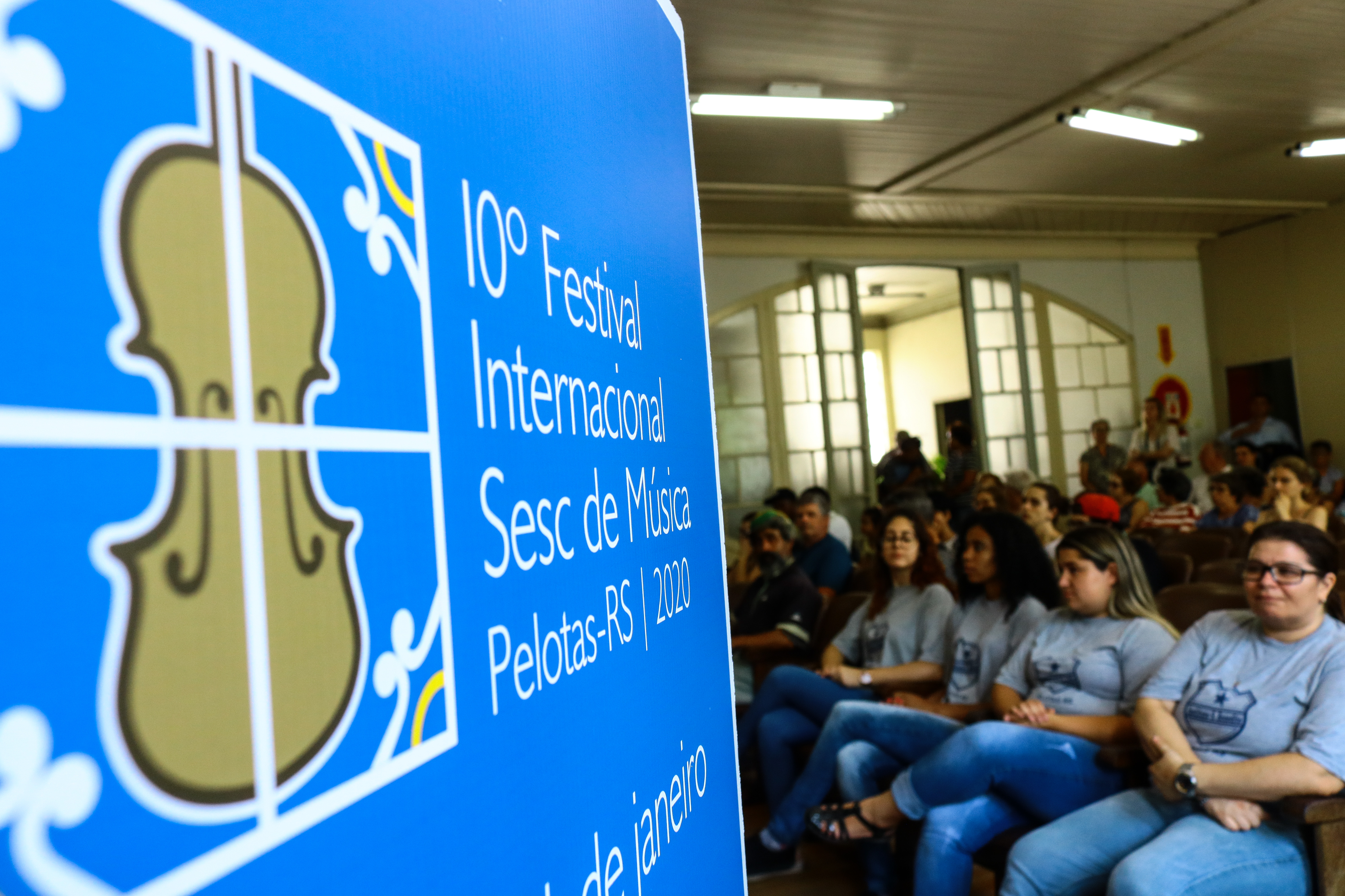 Espetáculo gratuito no Largo Edmar Fetter encerra Festival, com exibição da Orquestra Acadêmica e do Tholl