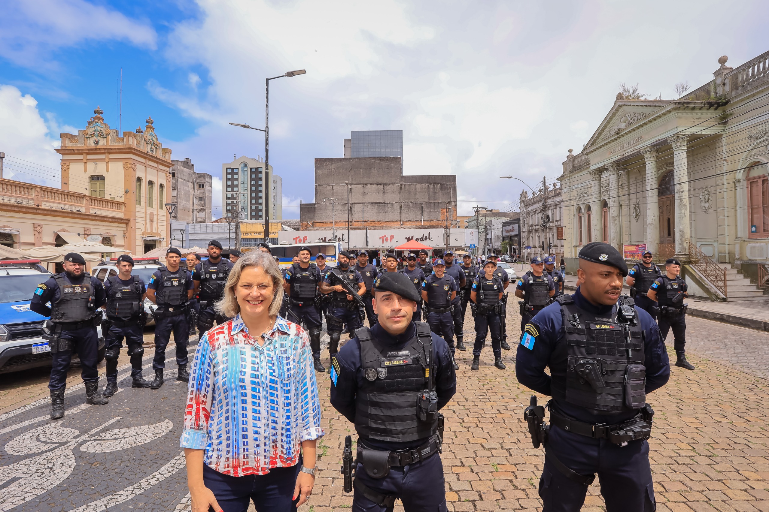 Ação reforça policiamento preventivo no centro de Pelotas durante o período natalino