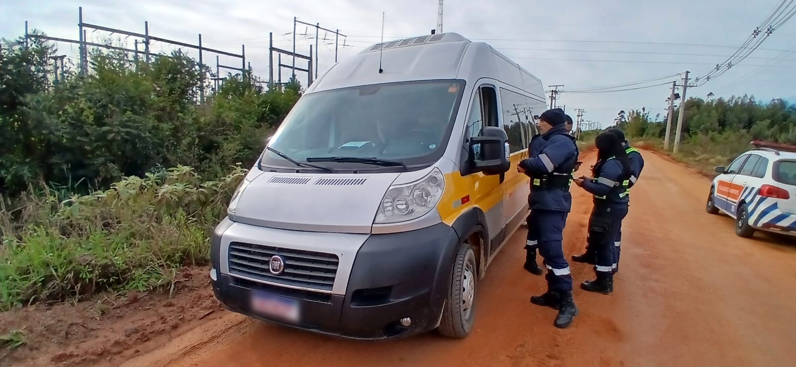 Secretaria de Transporte e Trânsito iniciou as vistorias nesta segunda-feira