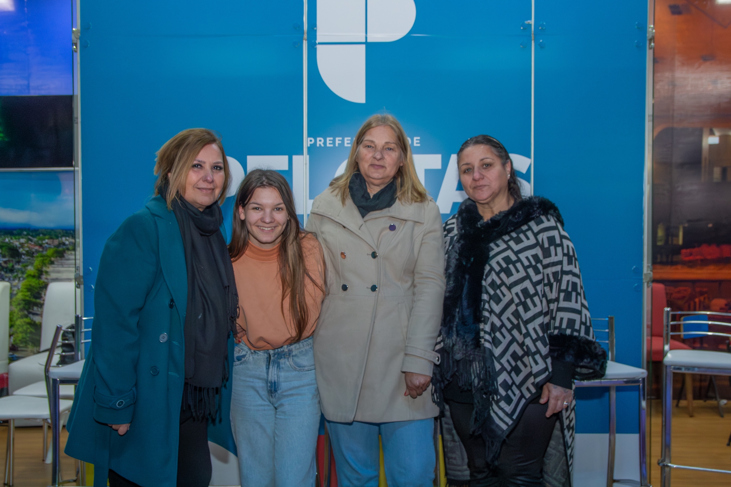 Relatos de famílias e de uma acolhida chamaram a atenção de visitantes da Feira