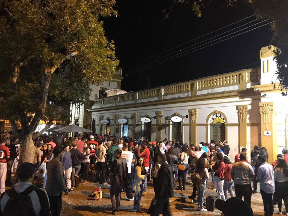 Mercado das Pulgas e Brechó Animal devem movimentar a Praça Coronel Pedro Osório, no sábado