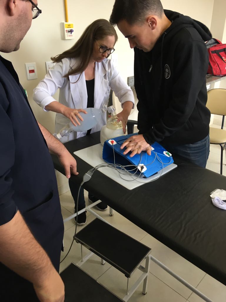 O treinamento padroniza atendimento em casos de urgência e emergência
