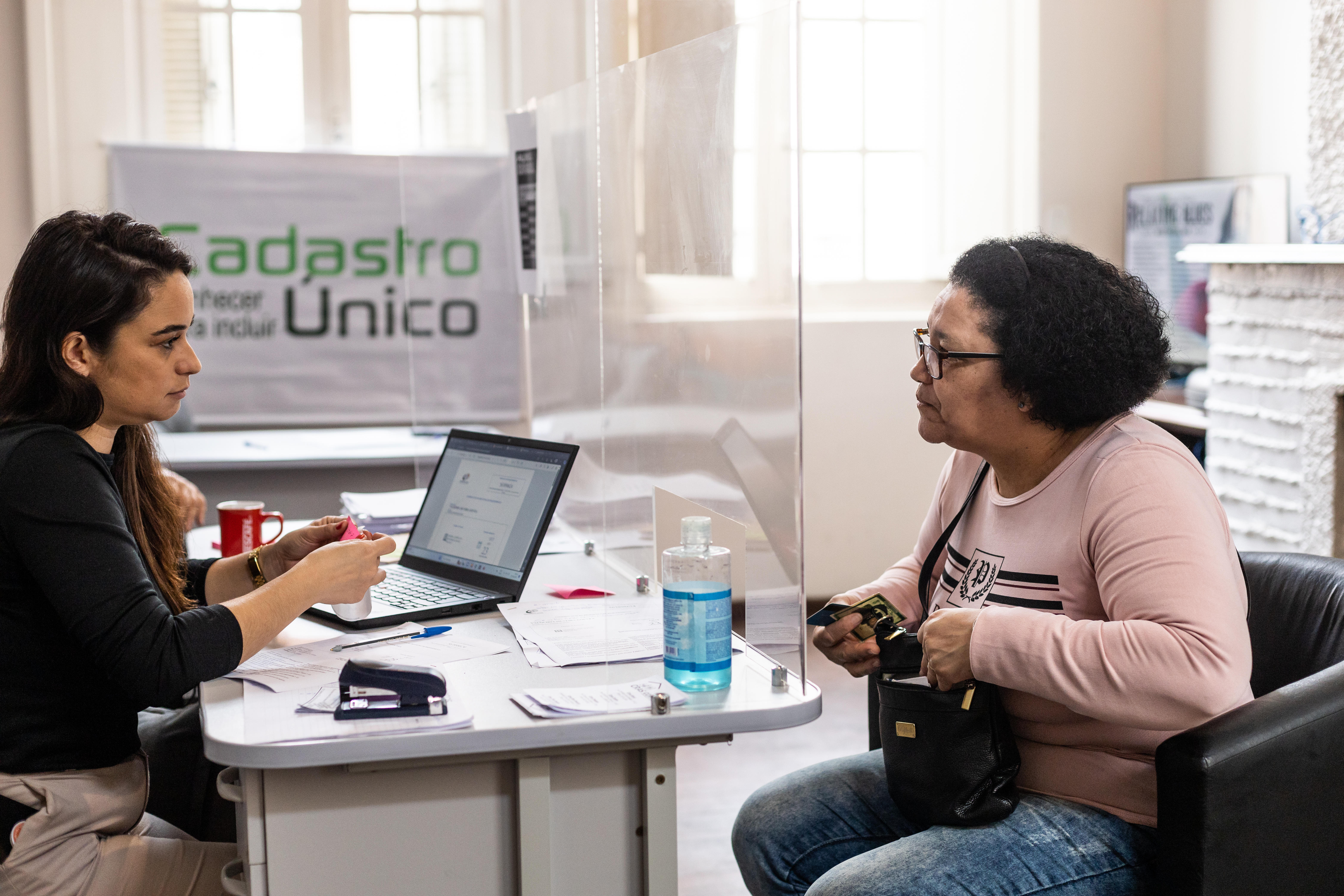 Trabalho de atualização constante e busca ativa promovido pela Prefeitura garante que benefícios como o Bolsa Família cheguem até quem precisa