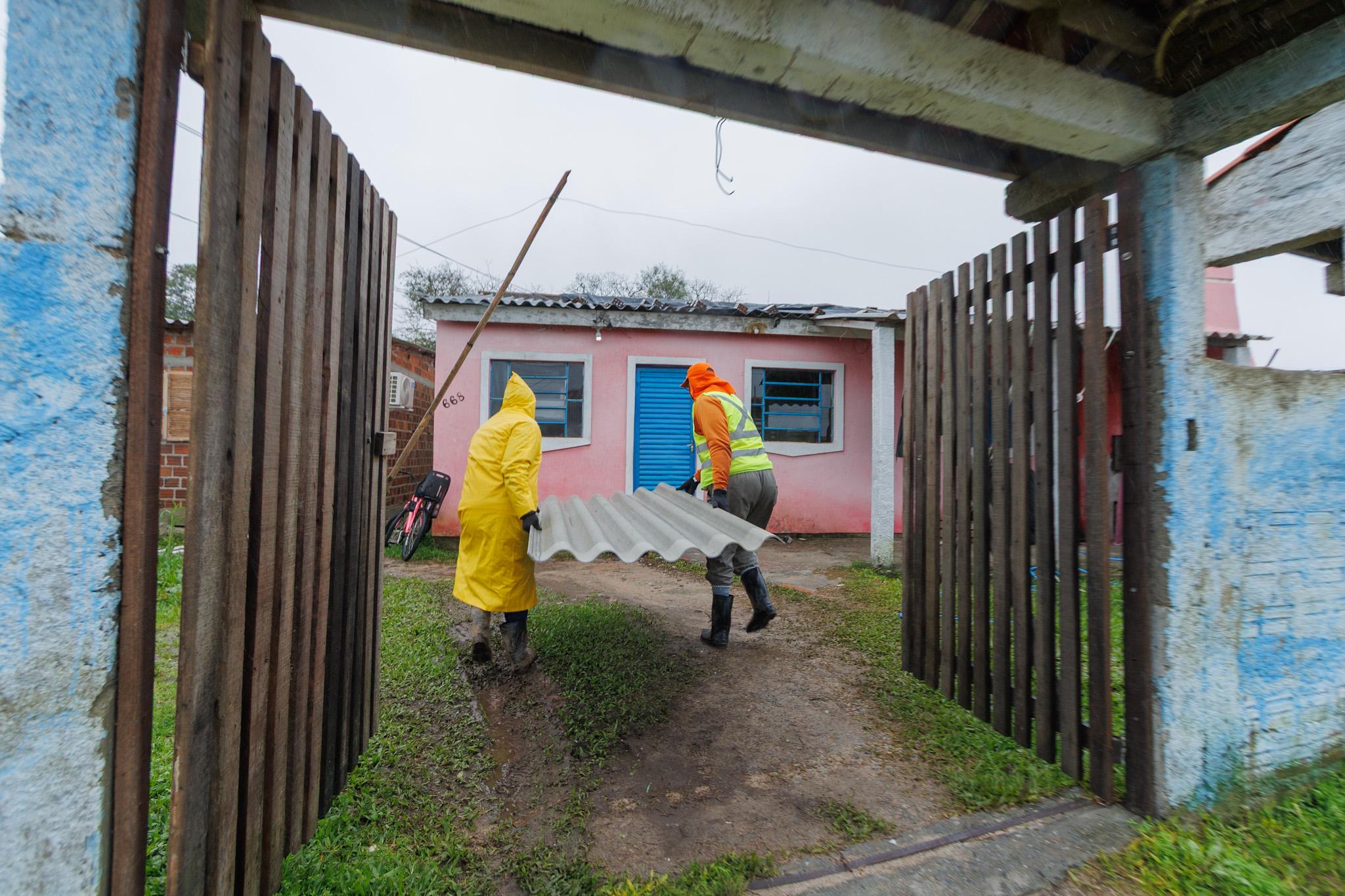 Pelo menos 600 unidades serão repassadas até quinta-feira (10) aos atingidos pelo granizo. Ao menos seis mil já foram encaminhadas desde o dia 29 de agosto