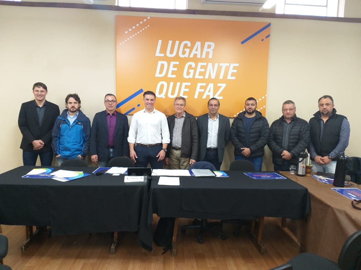 Idemar Barz foi acompanhado pelos secretários da Seplag e da Ssui
